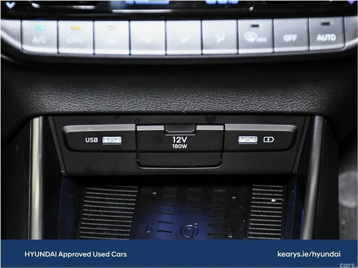 Hyundai Bayon SUV, Petrol, 2022, Red