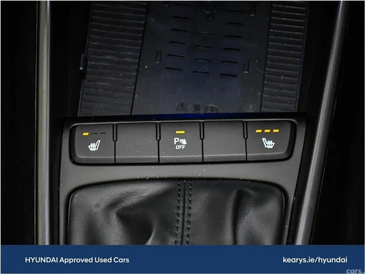 Hyundai Bayon SUV, Petrol, 2022, Red