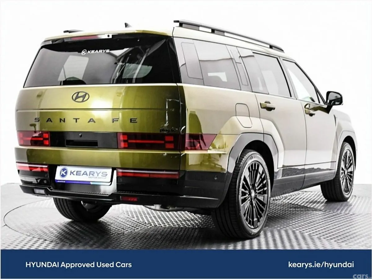 Hyundai Santa Fe SUV, Petrol Plug-in Hybrid, 2027, Green