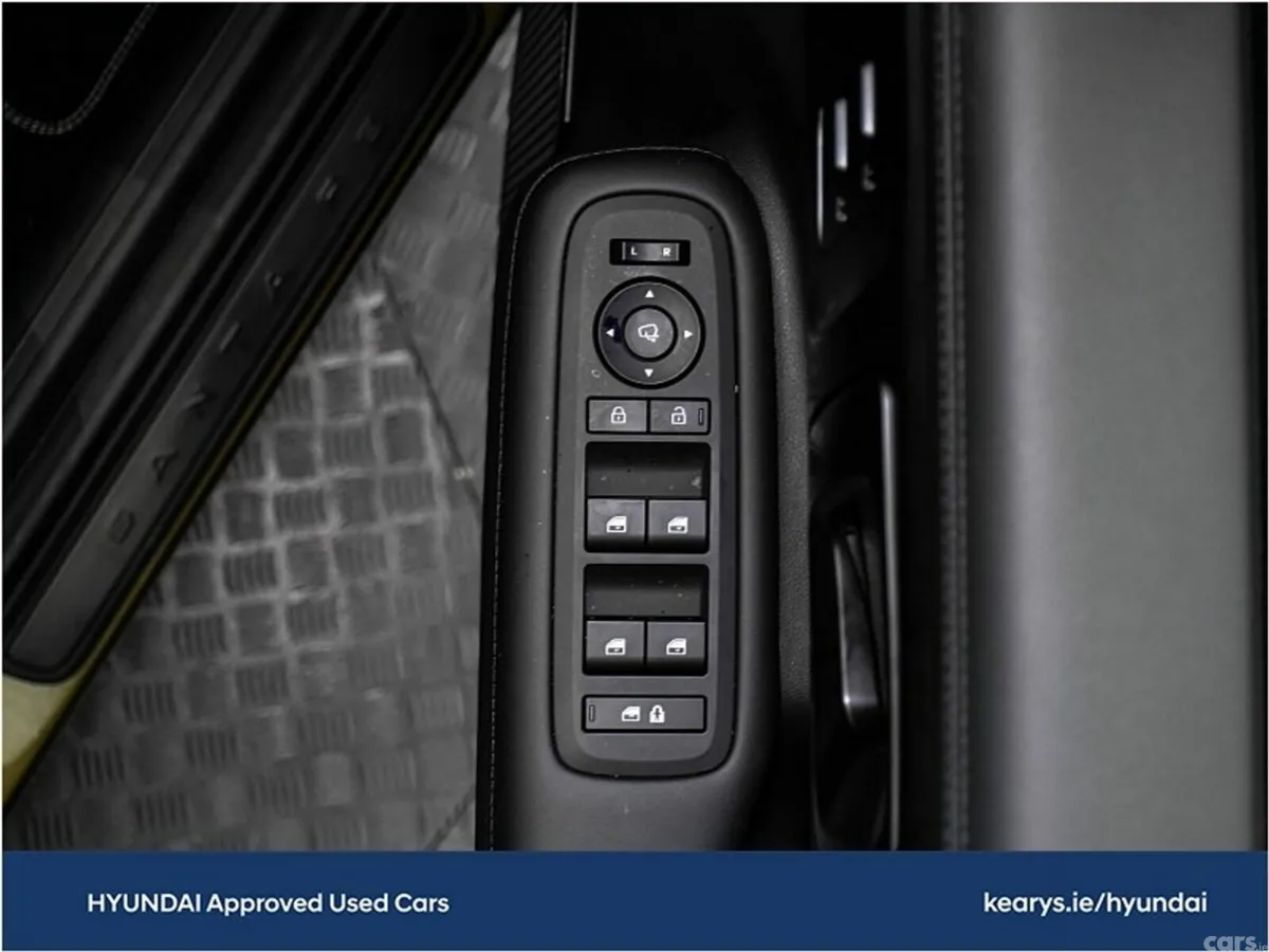 Hyundai Santa Fe SUV, Petrol Plug-in Hybrid, 2027, Green