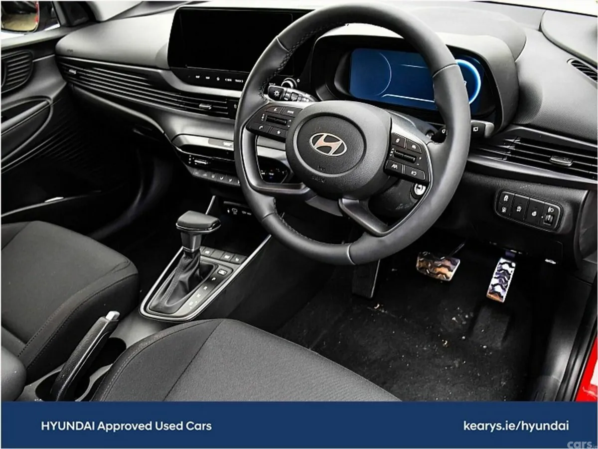 Hyundai Bayon SUV, Petrol, 2027, Red
