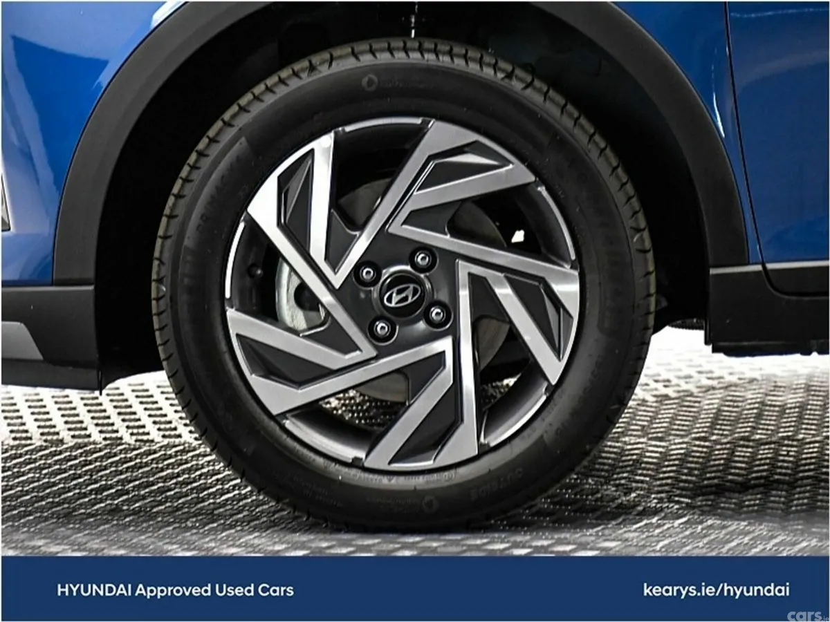 Hyundai Bayon SUV, Petrol, 2027, Blue