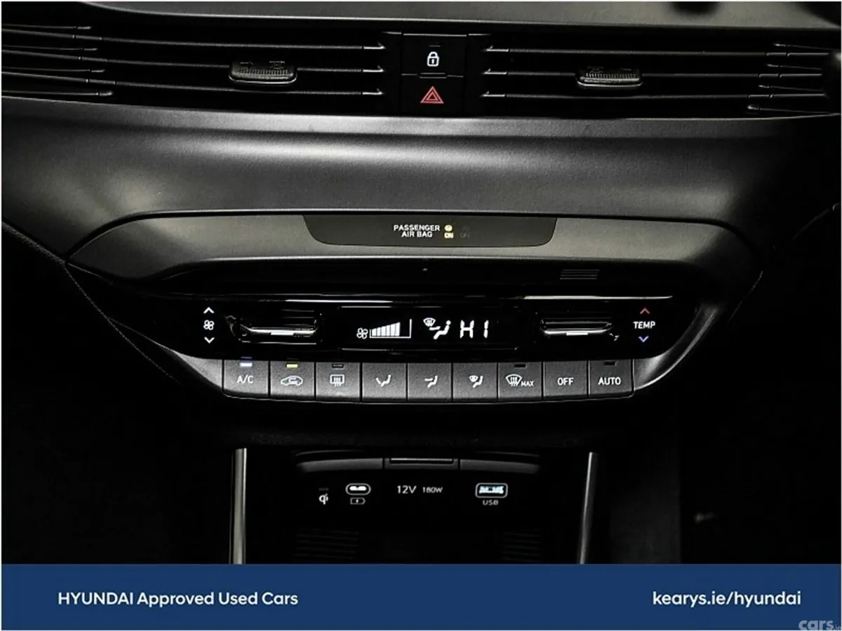 Hyundai Bayon SUV, Petrol, 2027, Red