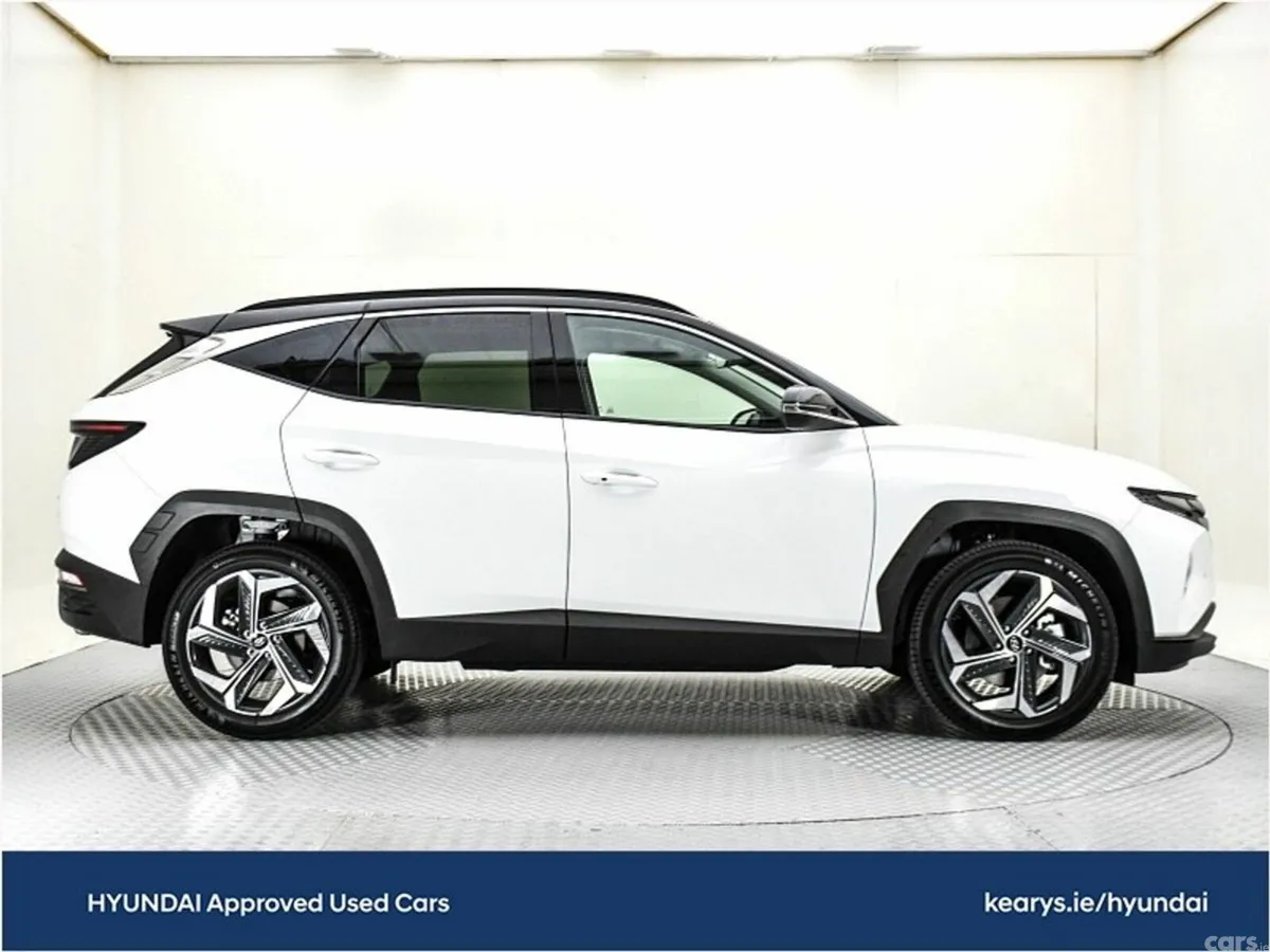 Hyundai Tucson SUV, Petrol Hybrid, 2023, White