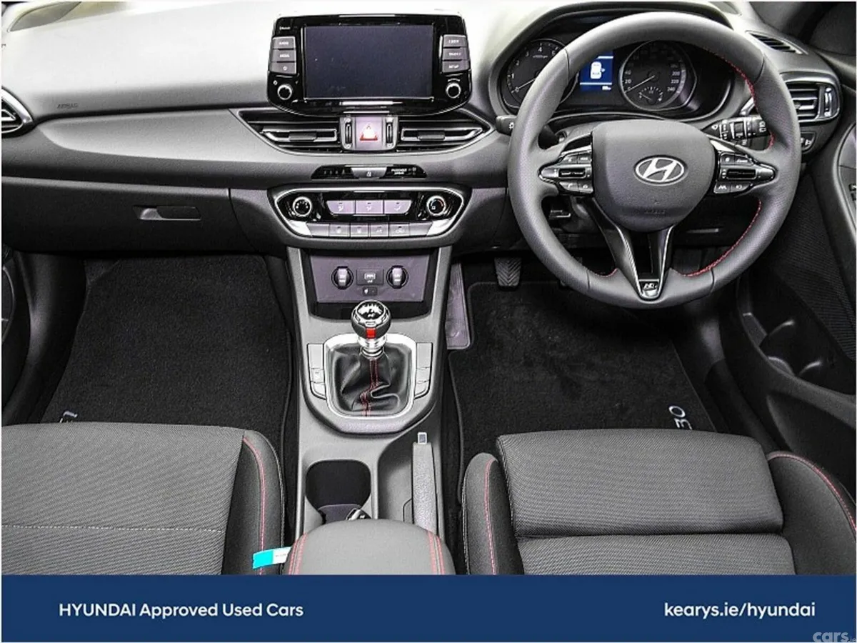 Hyundai i30 Hatchback, Petrol, 2027, Red