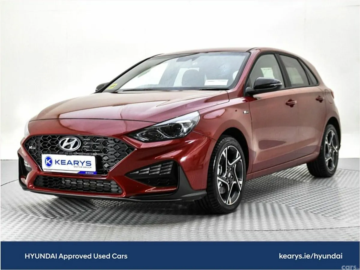 Hyundai i30 Hatchback, Petrol, 2027, Red