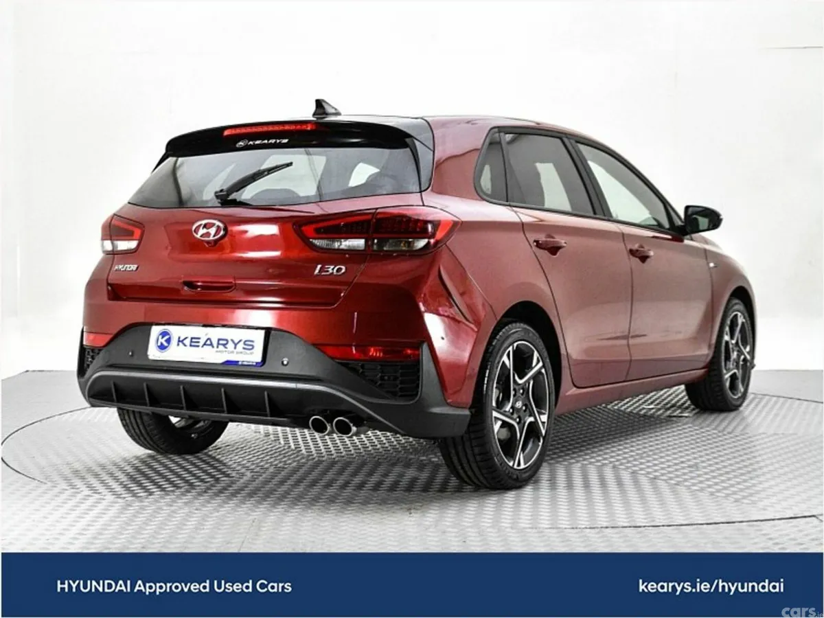 Hyundai i30 Hatchback, Petrol, 2027, Red