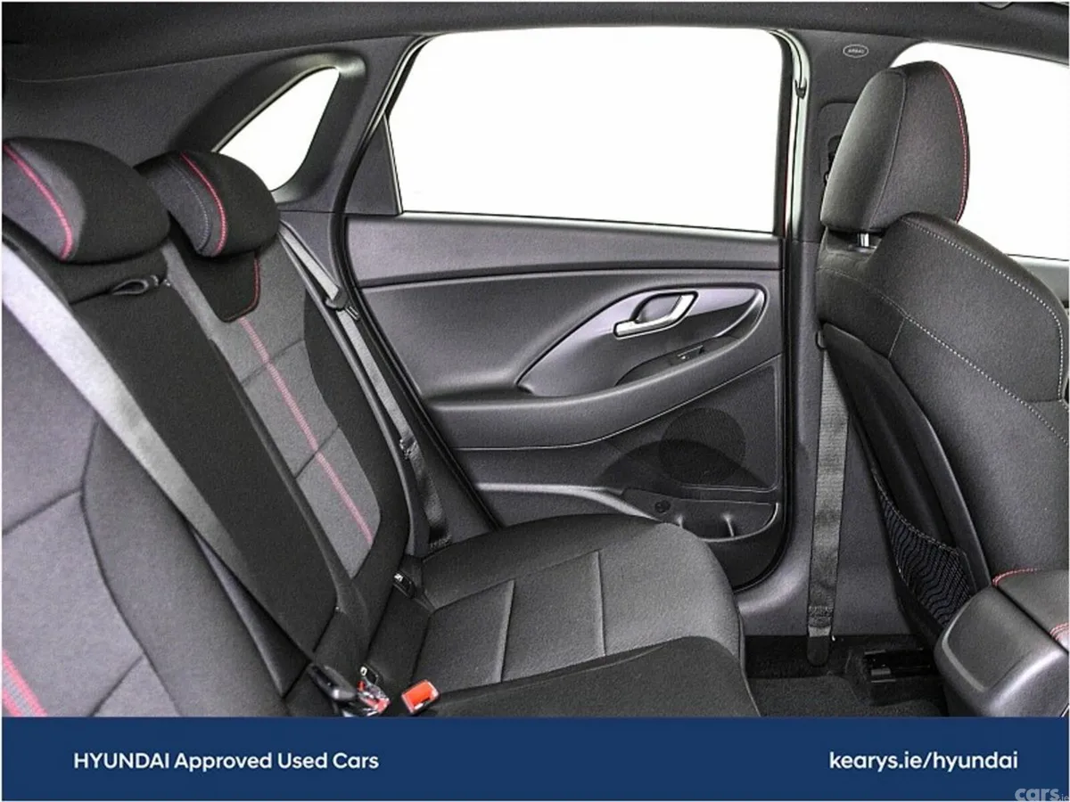 Hyundai i30 Hatchback, Petrol, 2027, Red