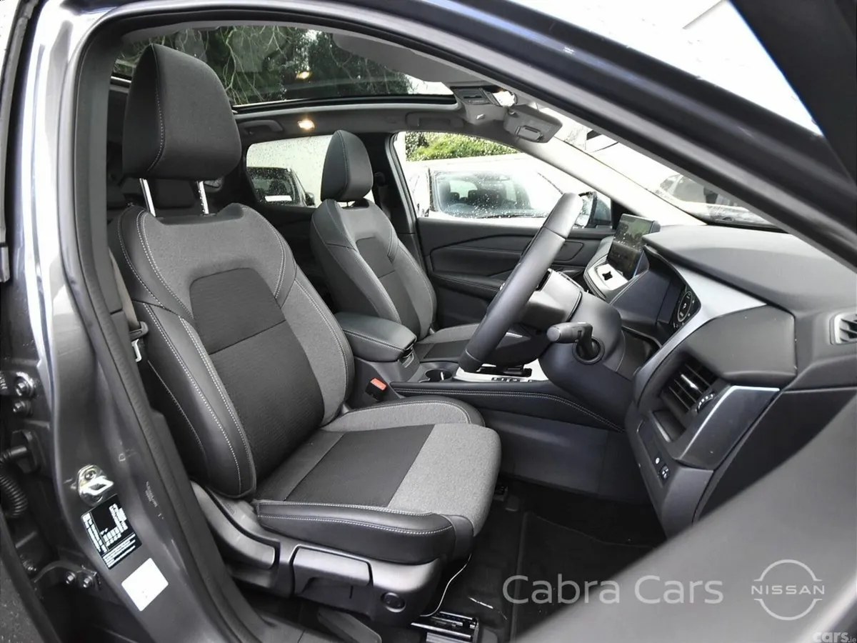 Nissan Qashqai Hatchback, Petrol Hybrid, 2025, Grey