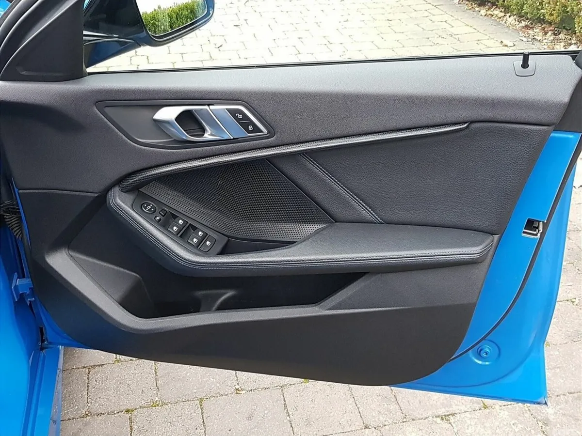 BMW 1-Series Hatchback, Diesel, 2020, Blue