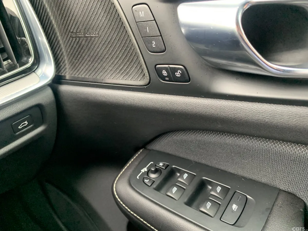 Volvo V60 Estate, Diesel, 2021, Blue