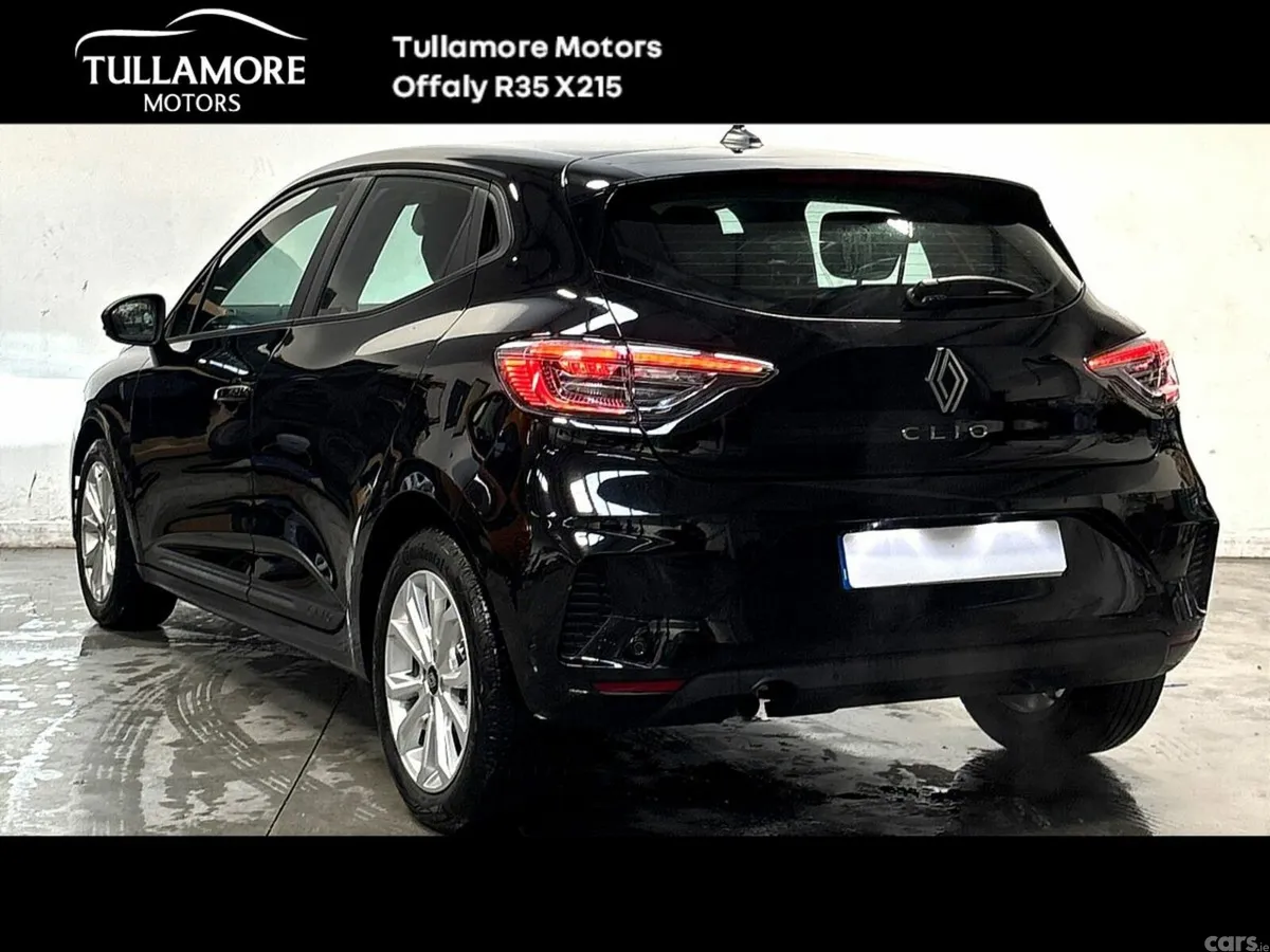 Renault Clio Hatchback, Petrol, 2025, Black