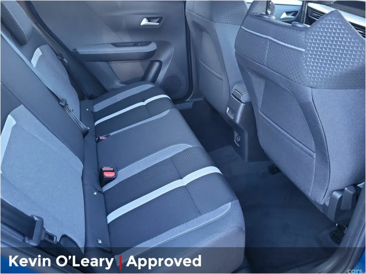 Opel Frontera SUV, Petrol Hybrid, 2026, Blue
