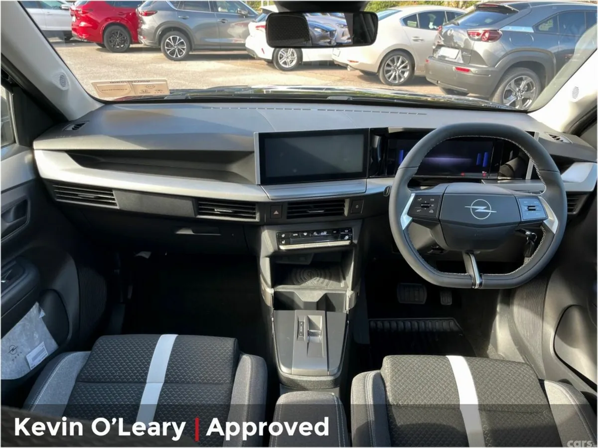 Opel Frontera SUV, Petrol Hybrid, 2026, Black