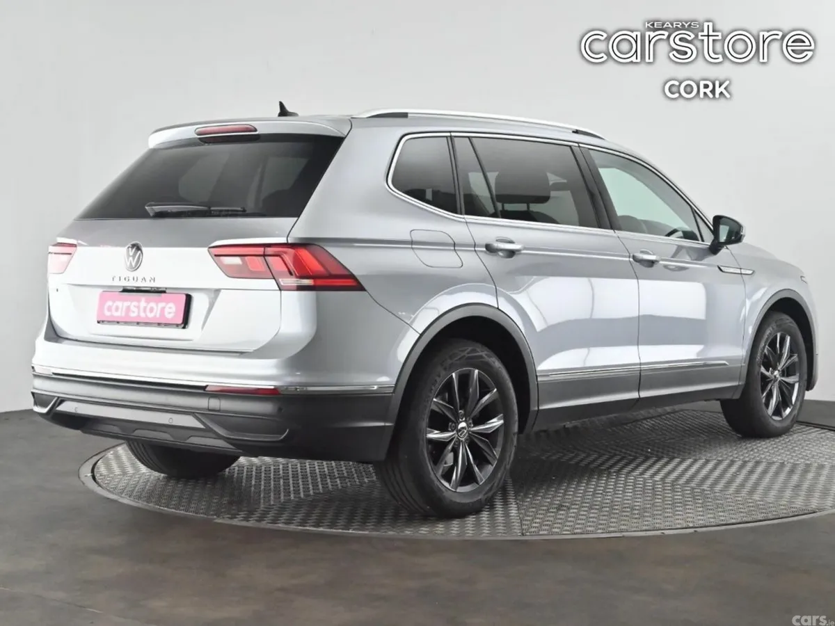 Volkswagen Tiguan Allspace SUV, Diesel, 2023, Grey