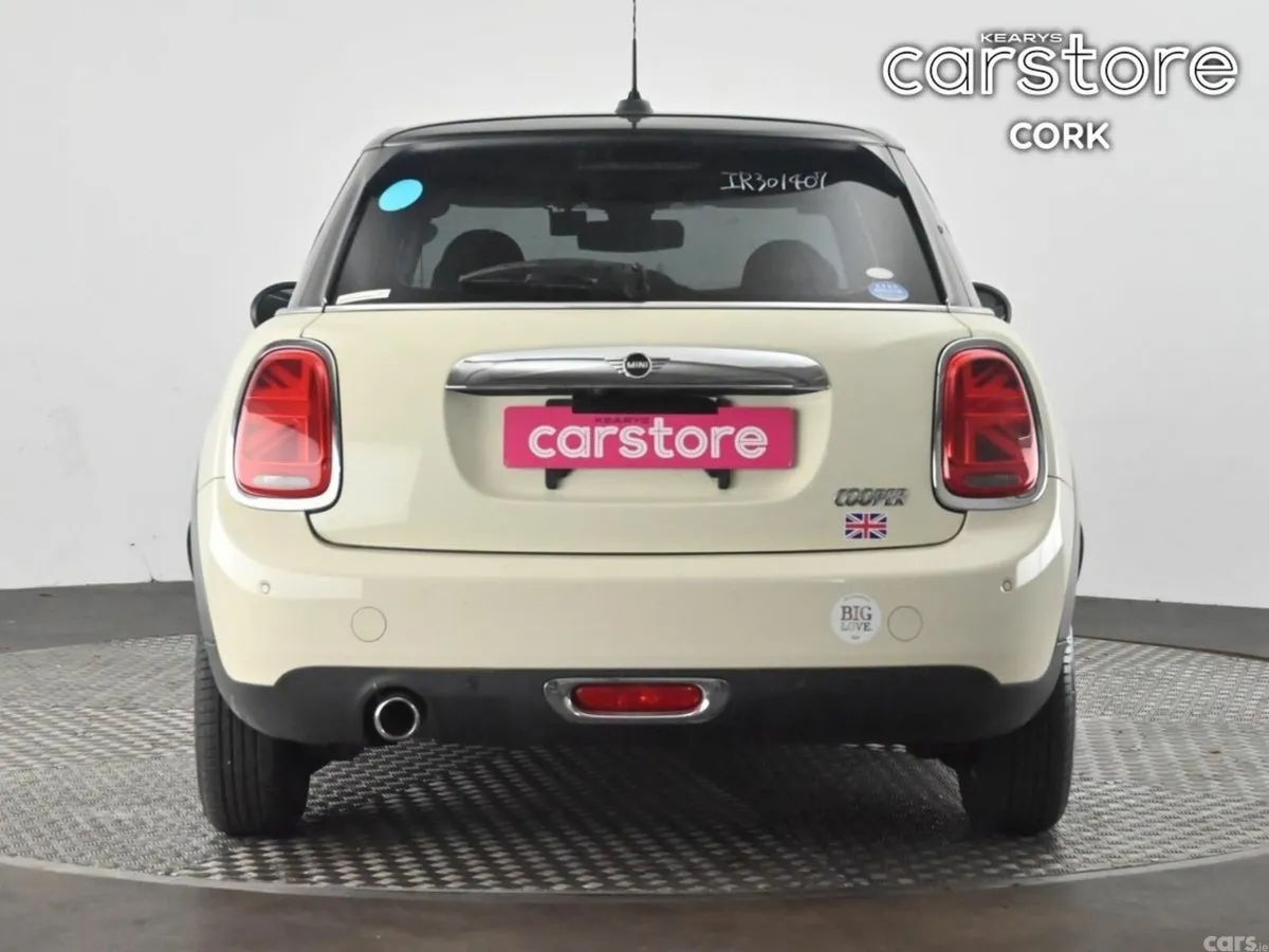 Mini Cooper Hatchback, Petrol, 2018, White