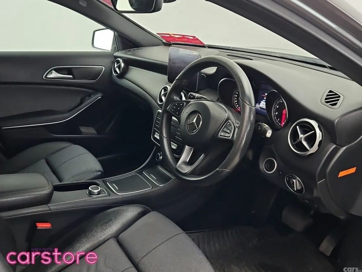 Mercedes-Benz GLA SUV, Petrol, 2017, Grey