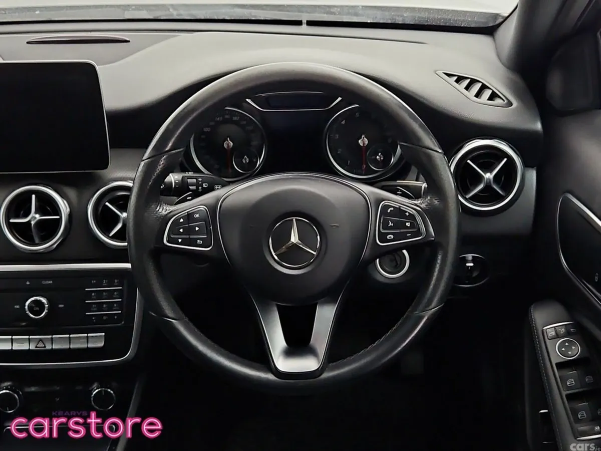 Mercedes-Benz GLA SUV, Petrol, 2017, Grey