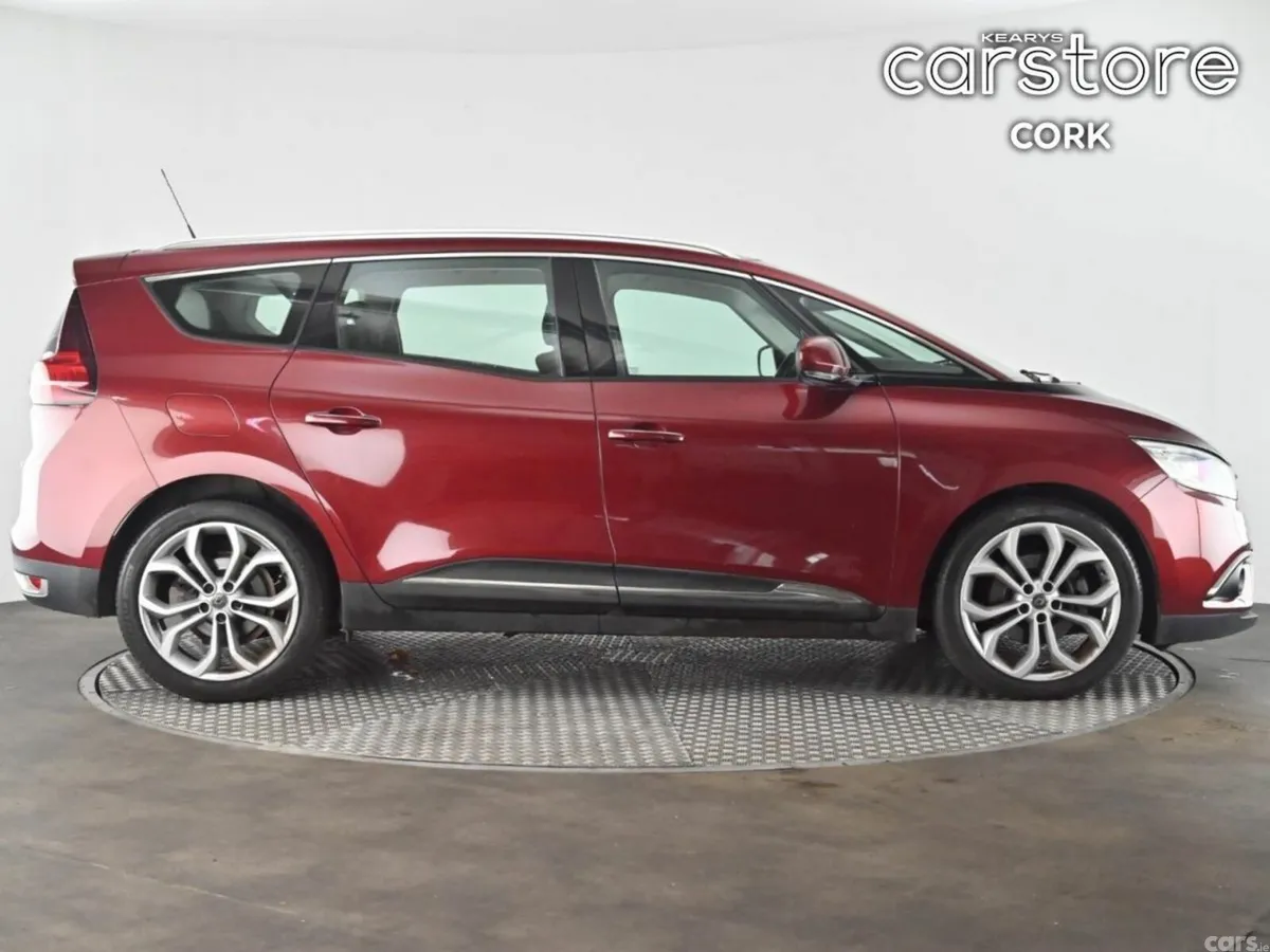 Renault Grand Scenic MPV, Petrol, 2020, Red