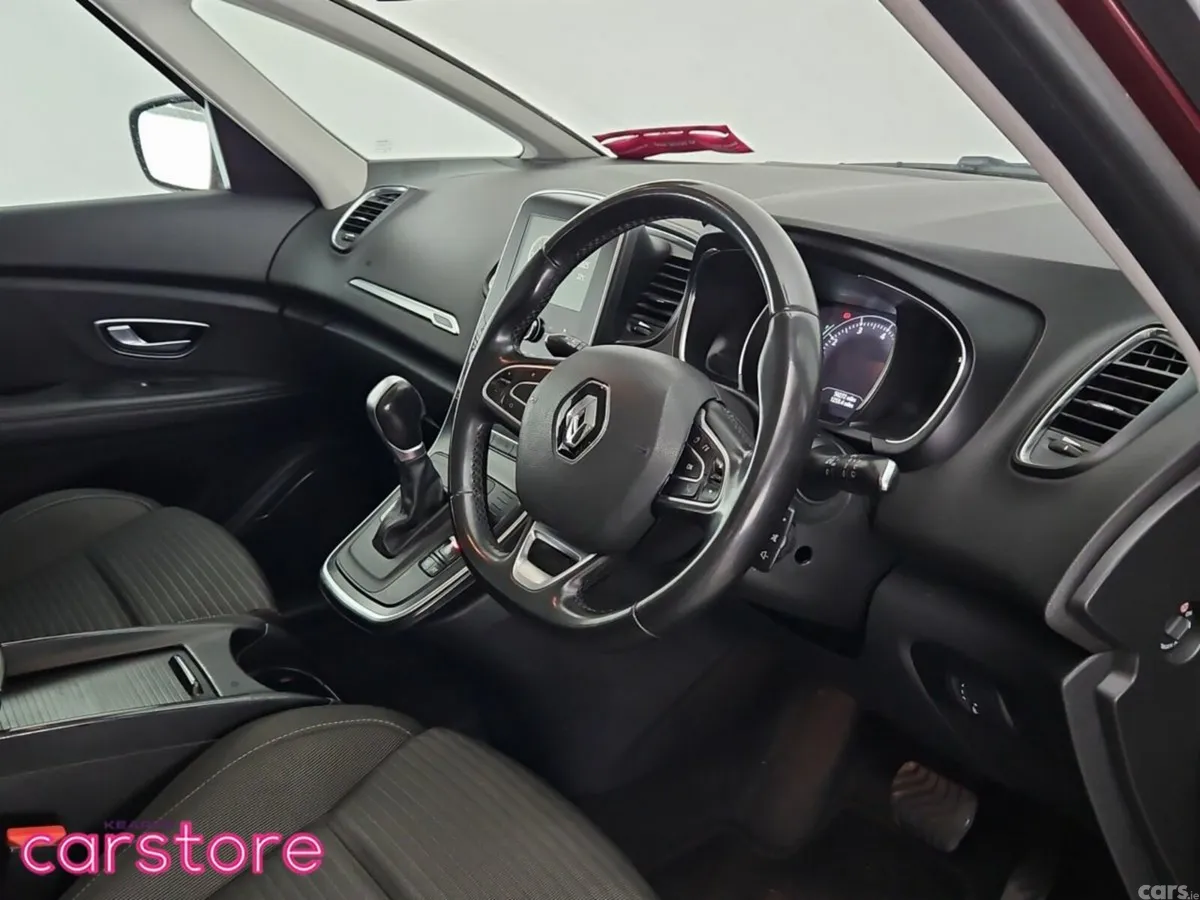 Renault Grand Scenic MPV, Petrol, 2020, Red