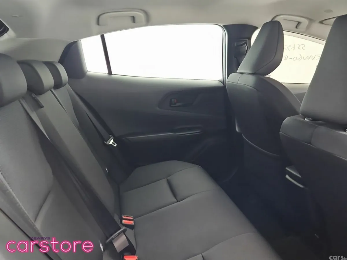Toyota Prius Hatchback, Petrol Hybrid, 2024, White