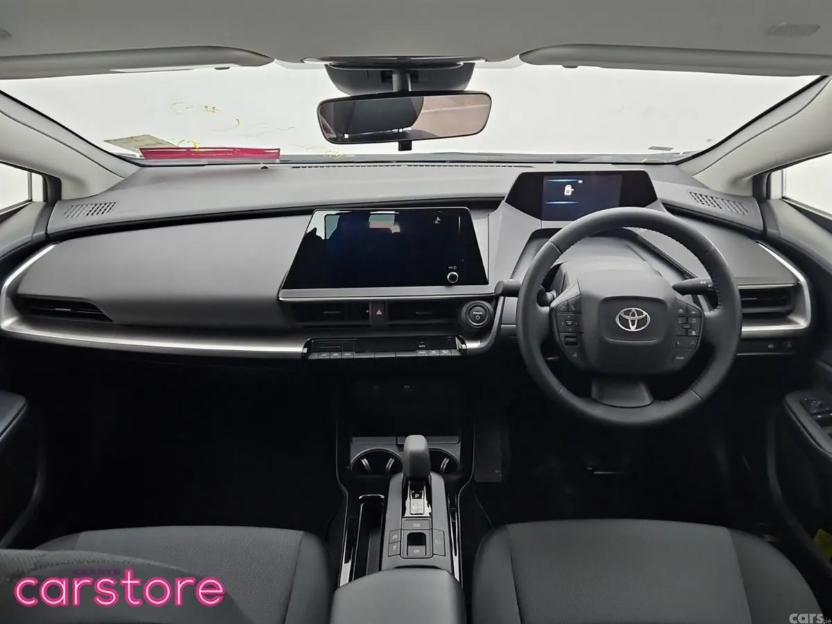 Toyota Prius Hatchback, Petrol Hybrid, 2024, White