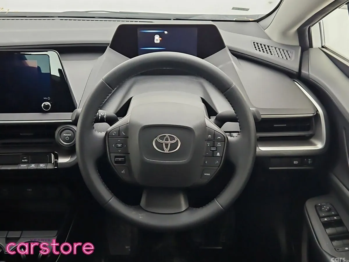 Toyota Prius Hatchback, Petrol Hybrid, 2024, White