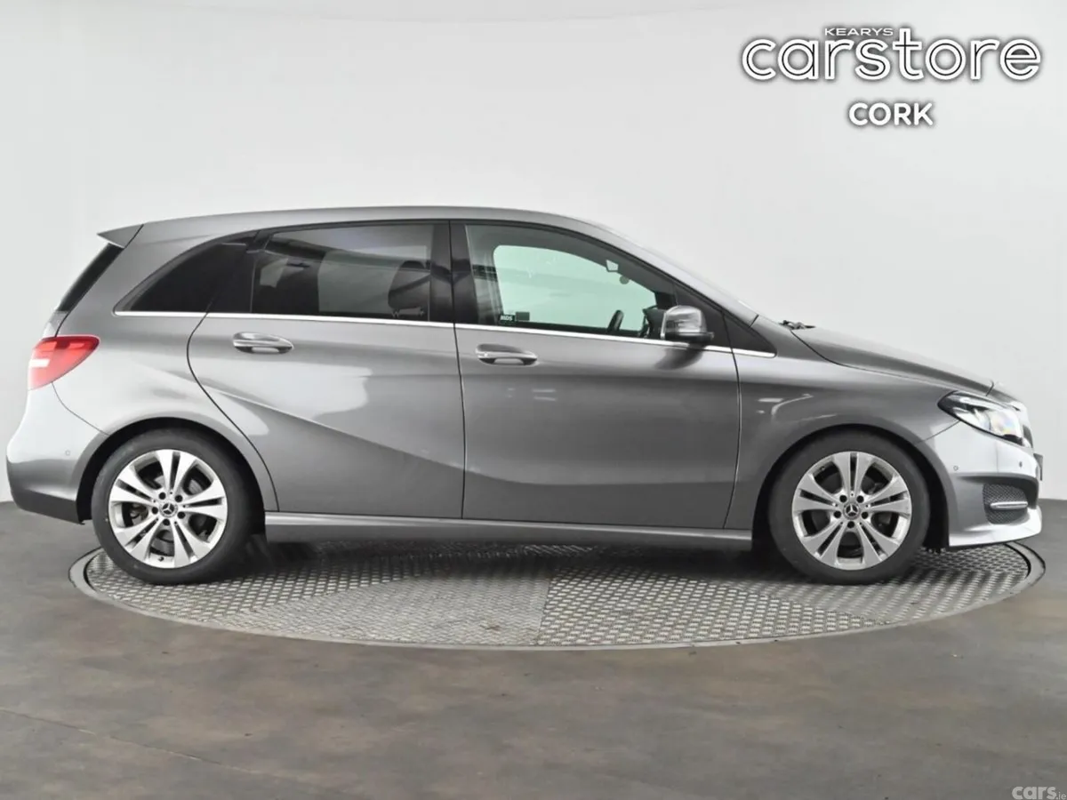 Mercedes-Benz B-Class MPV, Petrol, 2018, Grey