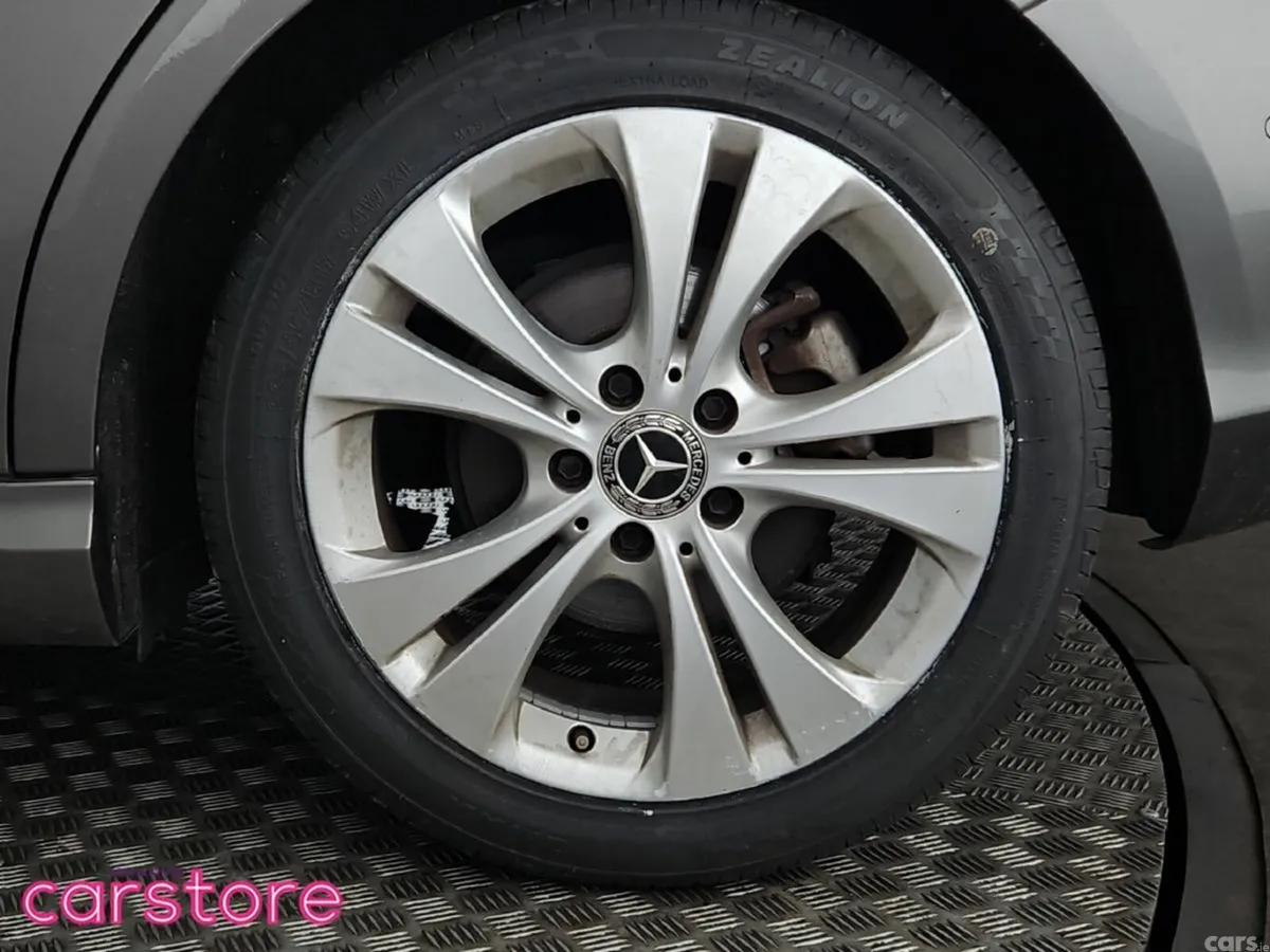 Mercedes-Benz B-Class MPV, Petrol, 2018, Grey