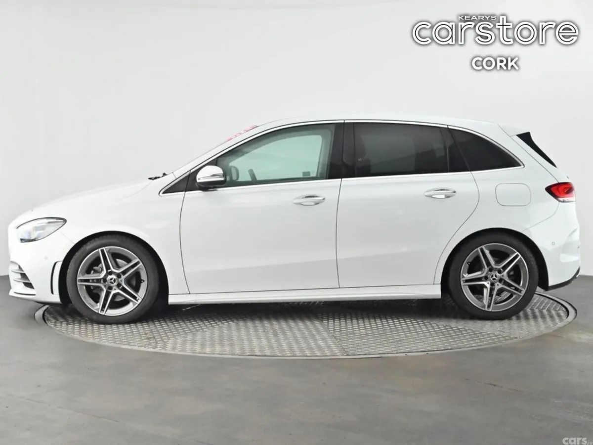 Mercedes-Benz B-Class Hatchback, Petrol, 2020, White