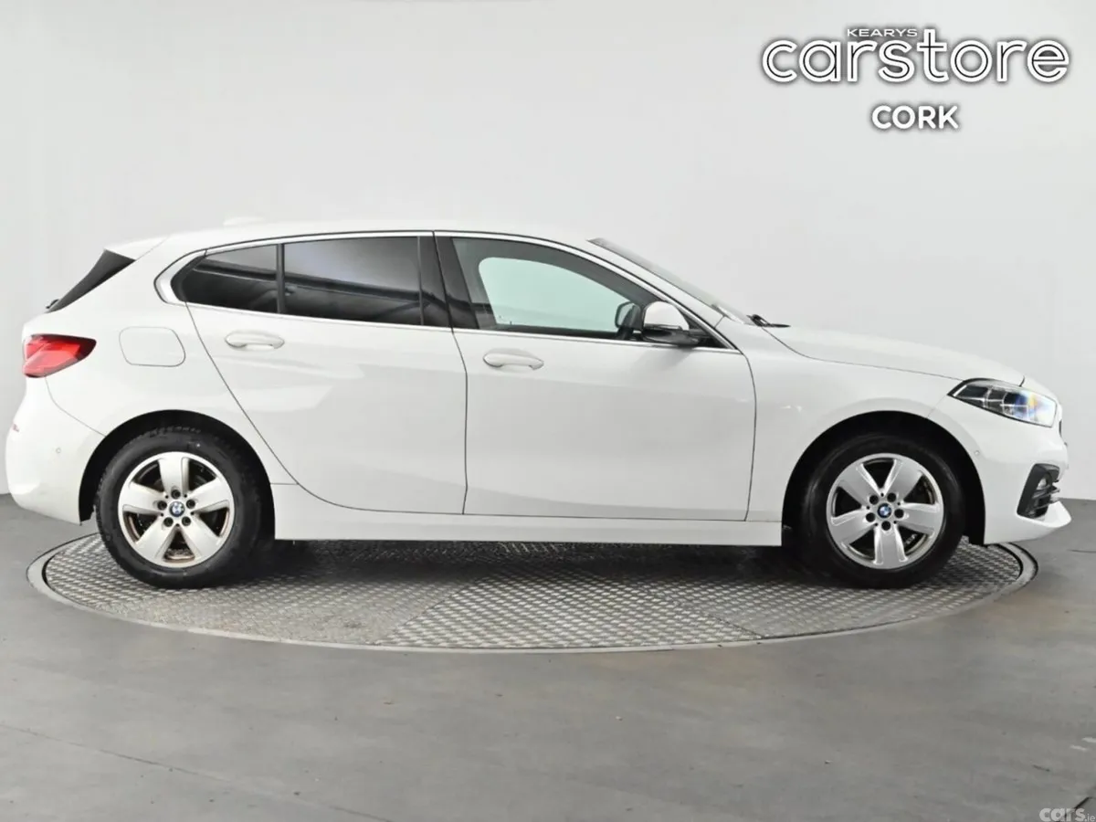 BMW 1-Series Hatchback, Petrol, 2020, White