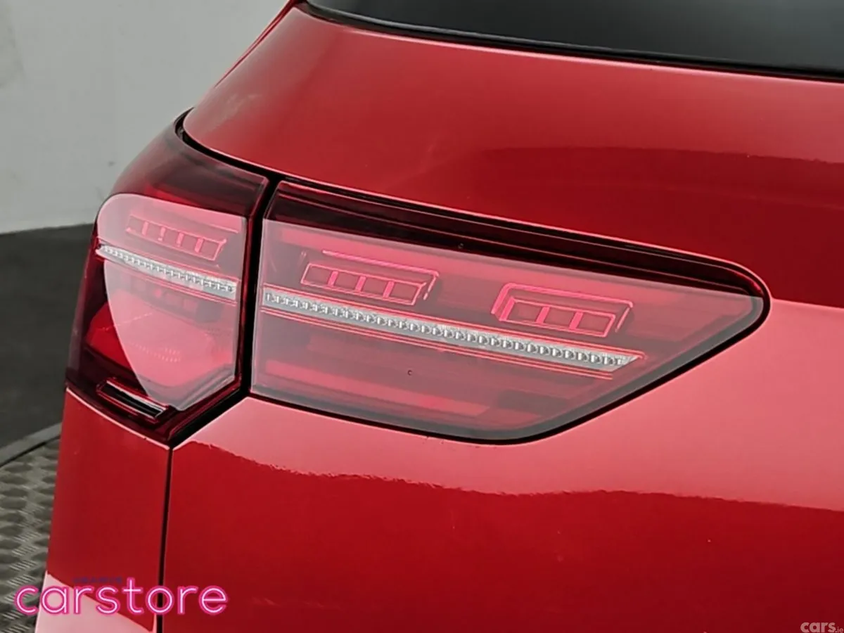 Volkswagen Golf Hatchback, Petrol, 2022, Red