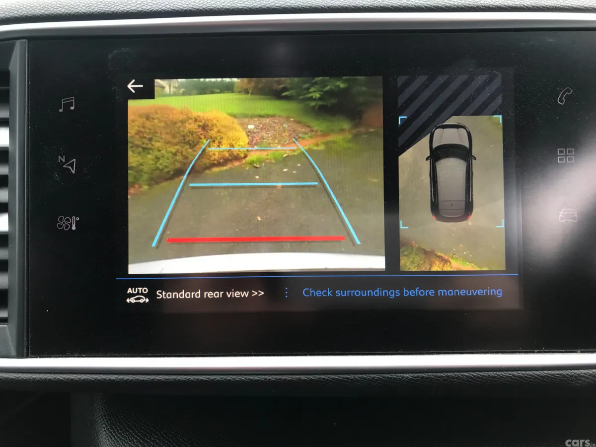 Peugeot 308 Hatchback, Petrol, 2019, Grey