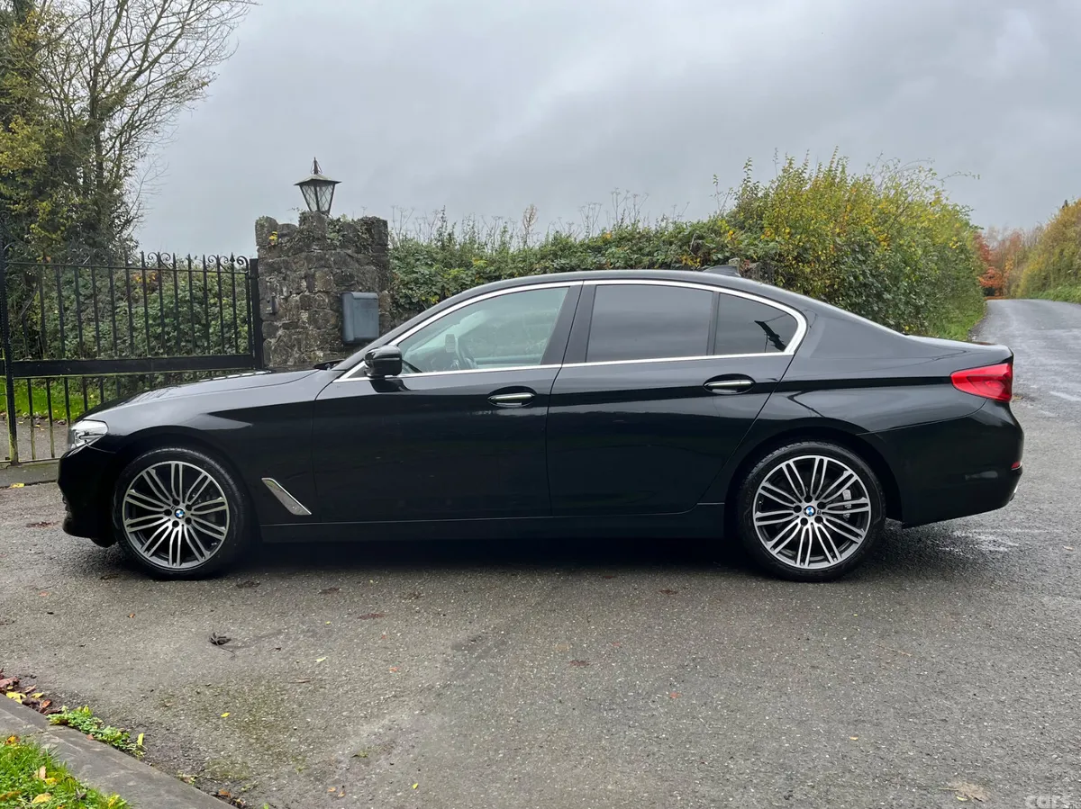 BMW 5-Series Saloon, Diesel, 2017, Black