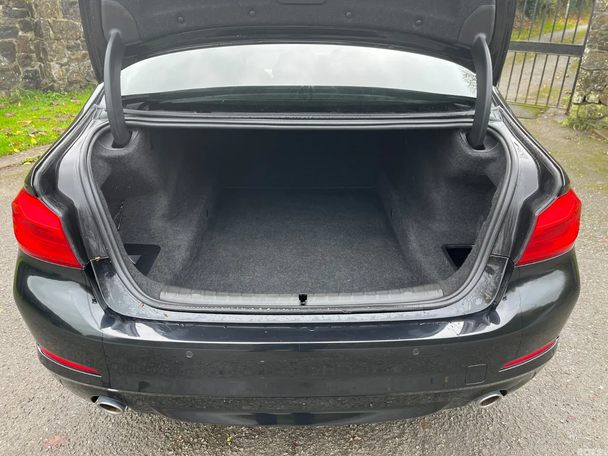 BMW 5-Series Saloon, Diesel, 2017, Black
