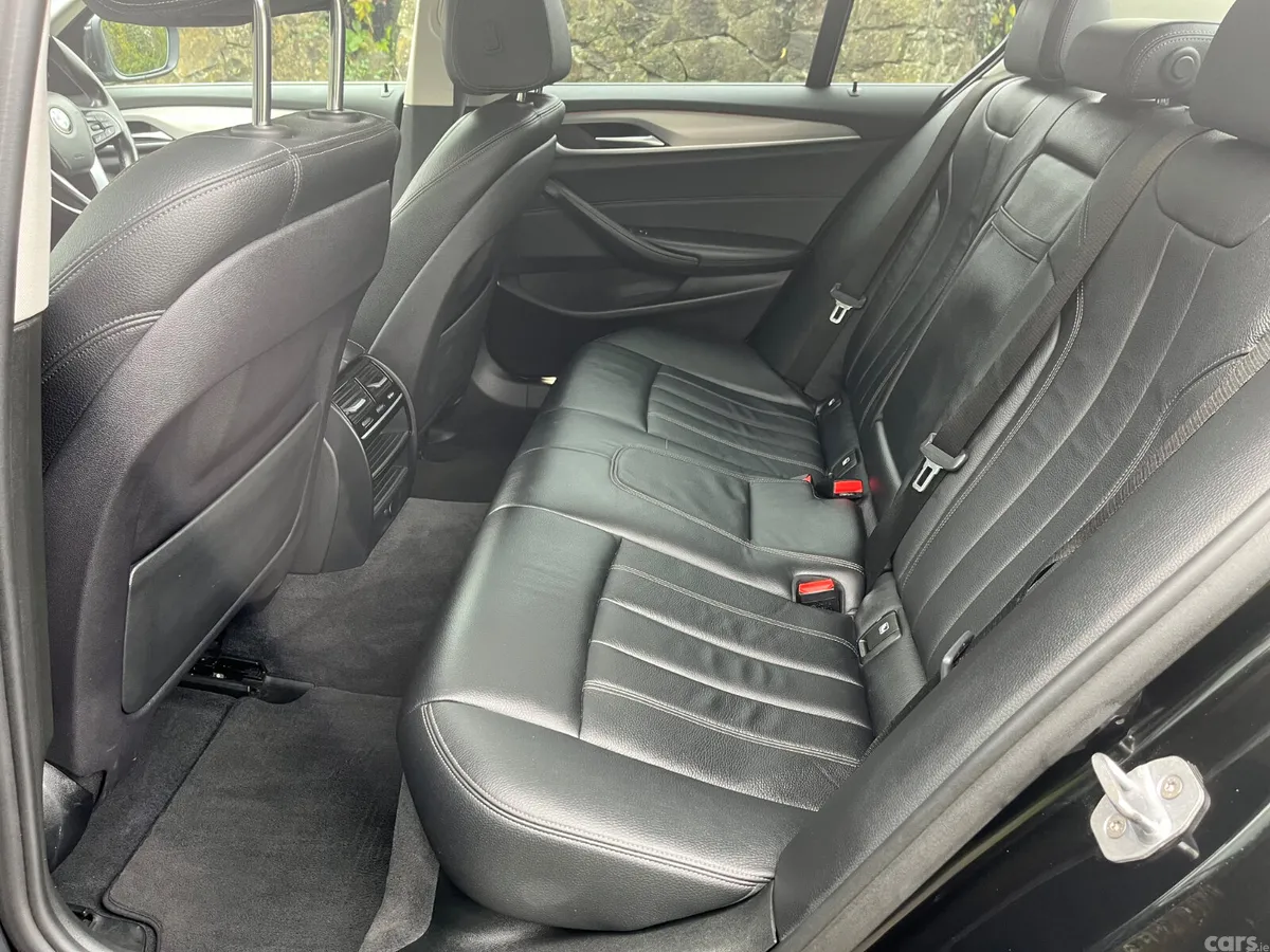 BMW 5-Series Saloon, Diesel, 2017, Black