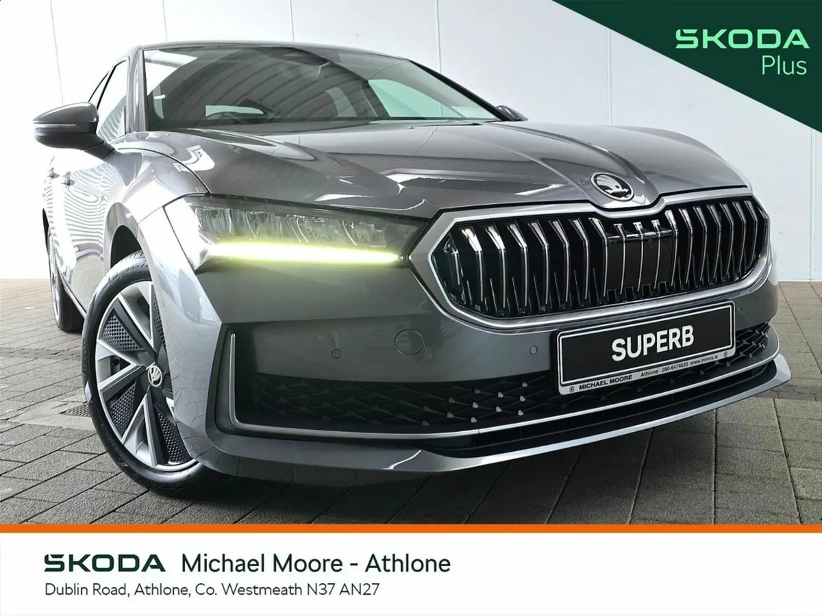 Skoda Superb Saloon, Diesel, 2027, Grey