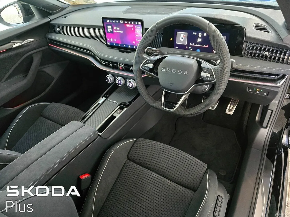 Skoda Superb Saloon, Diesel, 2027, Black