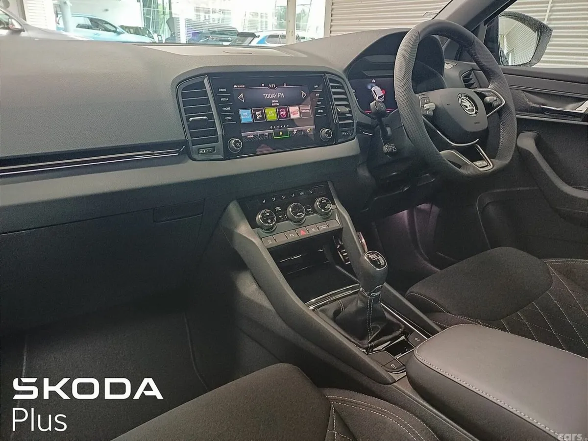 Skoda Karoq SUV, Diesel, 2027, Grey