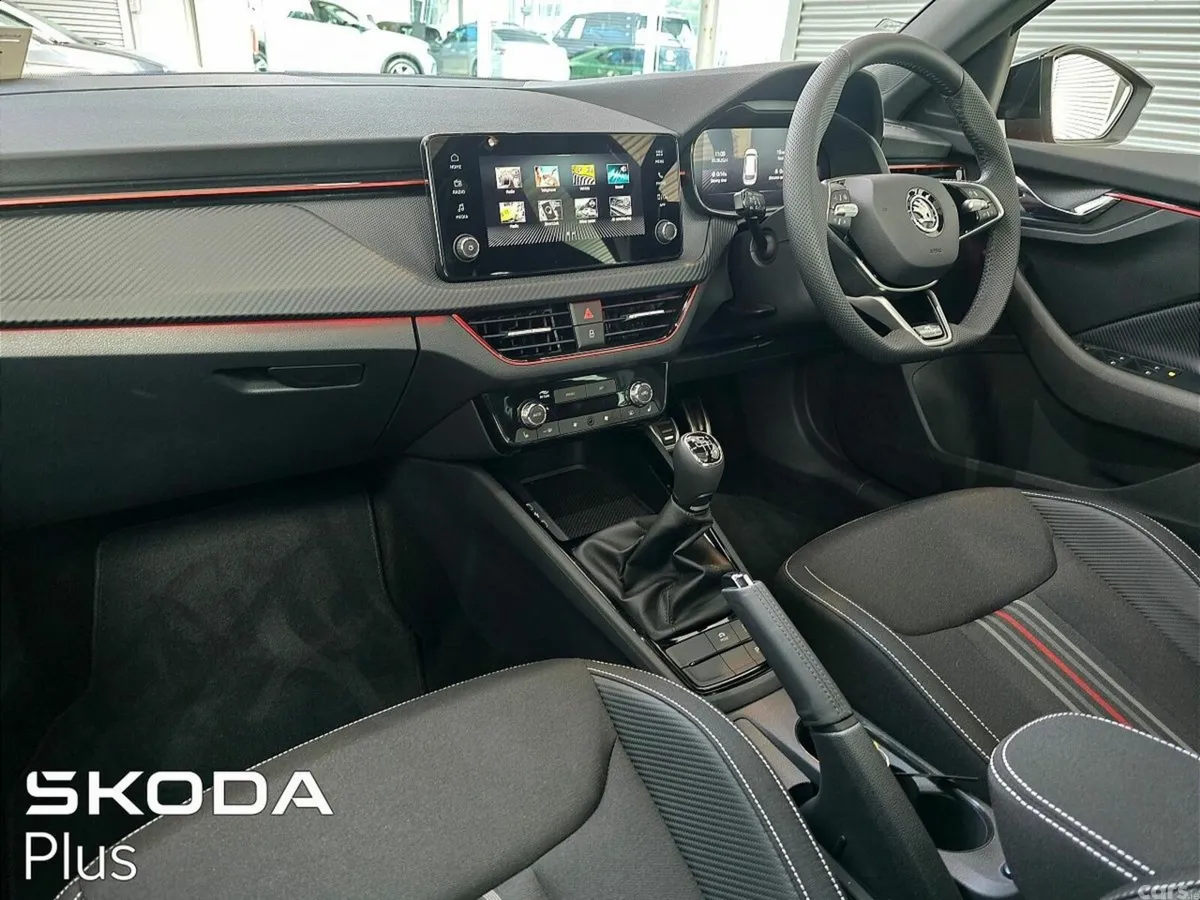 Skoda Kamiq Hatchback, Petrol, 2027, Red