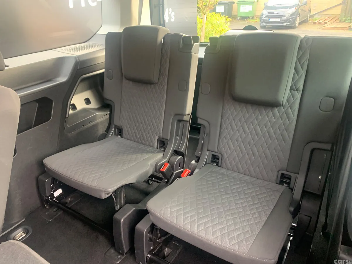 Volkswagen Caddy MPV, Diesel, 2023, Grey