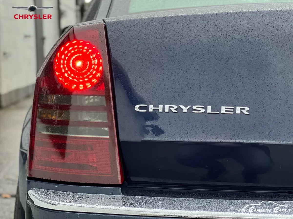 Chrysler 300C Saloon, Petrol, 2006, Blue