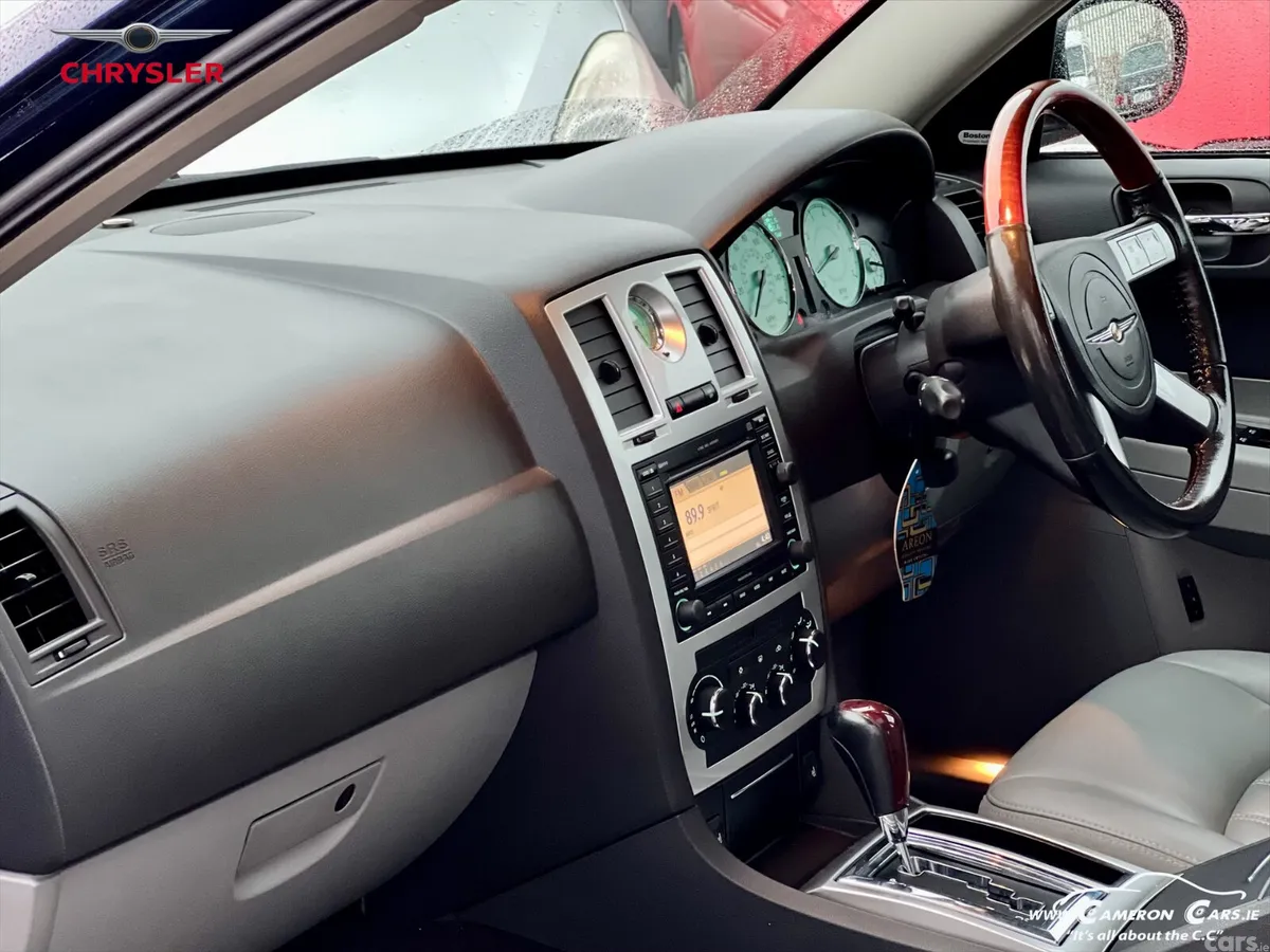 Chrysler 300C Saloon, Petrol, 2006, Blue