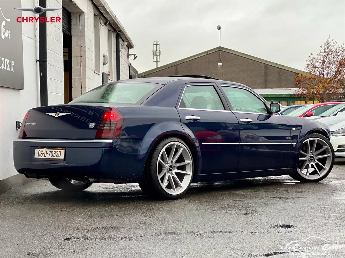 Chrysler 300C Saloon, Petrol, 2006, Blue