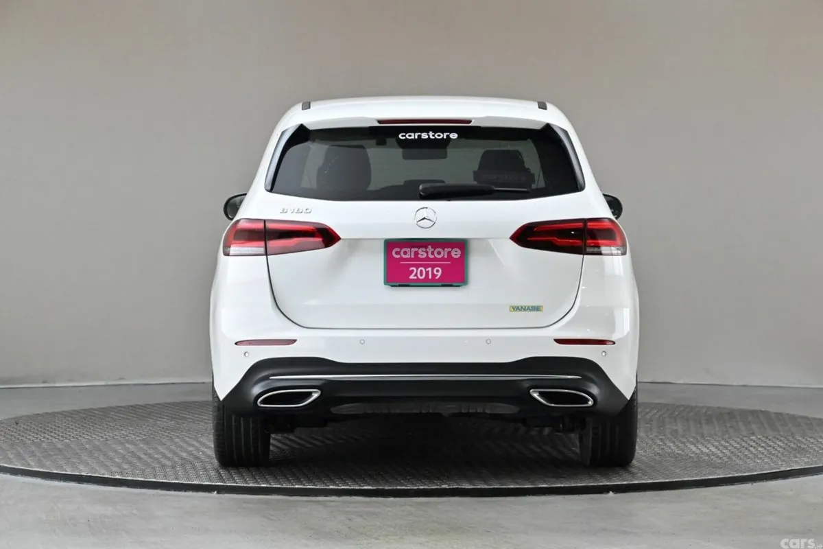 Mercedes-Benz B-Class MPV, Petrol, 2019, White