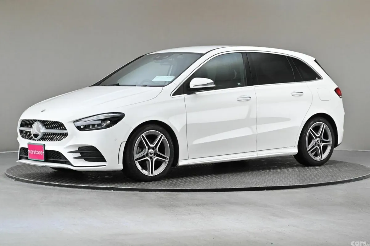 Mercedes-Benz B-Class MPV, Petrol, 2022, White
