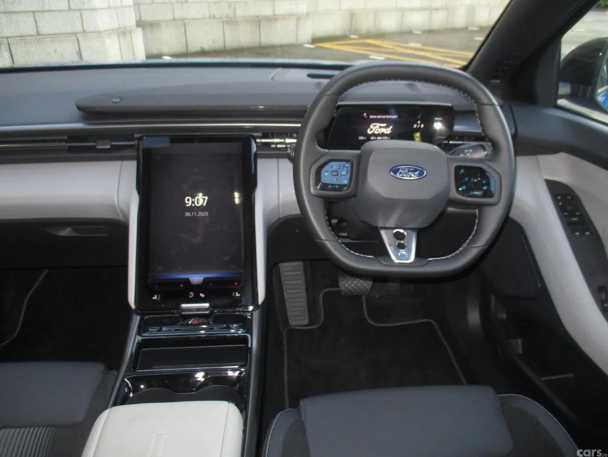 Ford Capri Hatchback, Electric, 2026, Blue