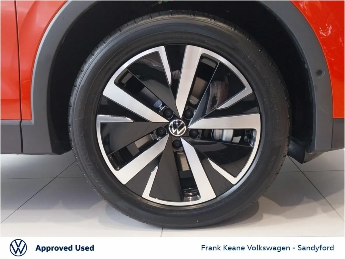 Volkswagen Tiguan SUV, Petrol Plug-in Hybrid, 2027, Red