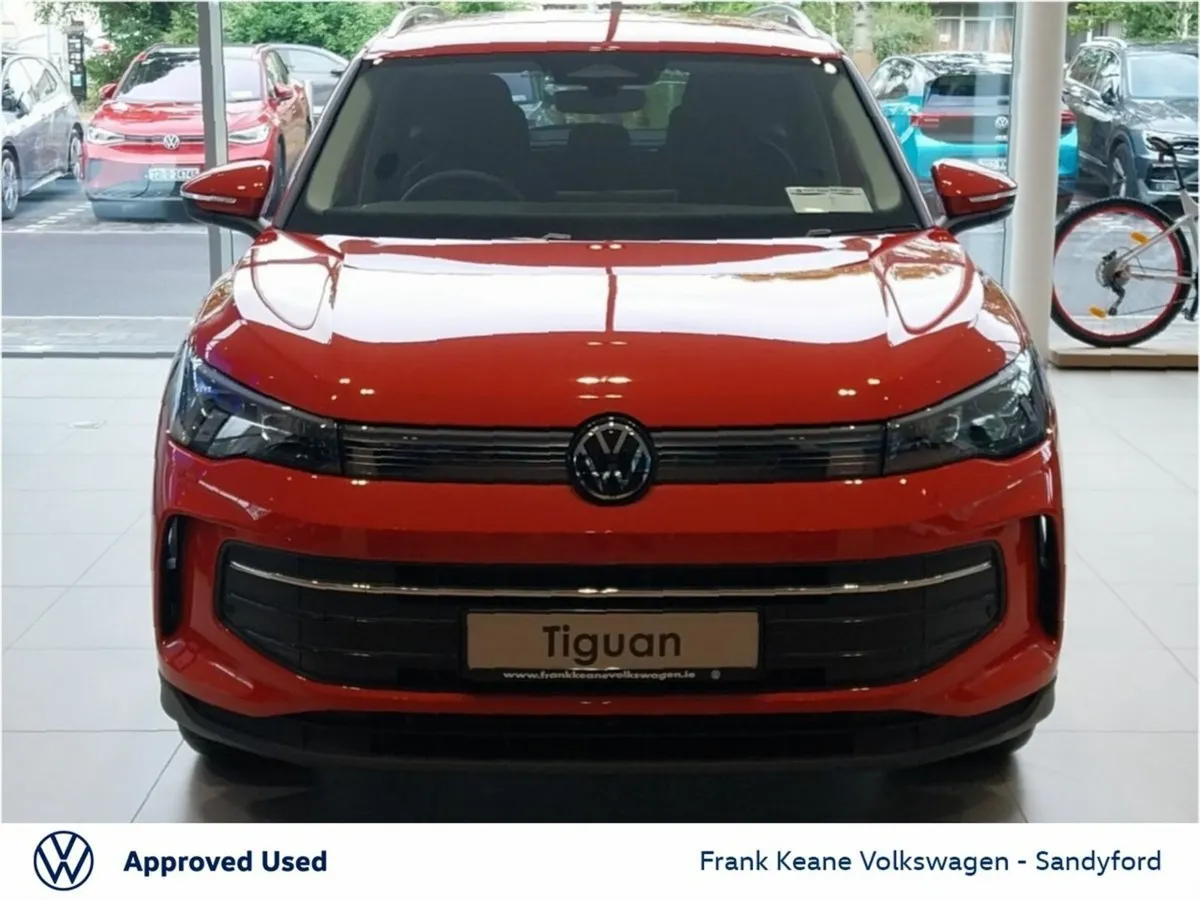 Volkswagen Tiguan SUV, Petrol Plug-in Hybrid, 2027, Red