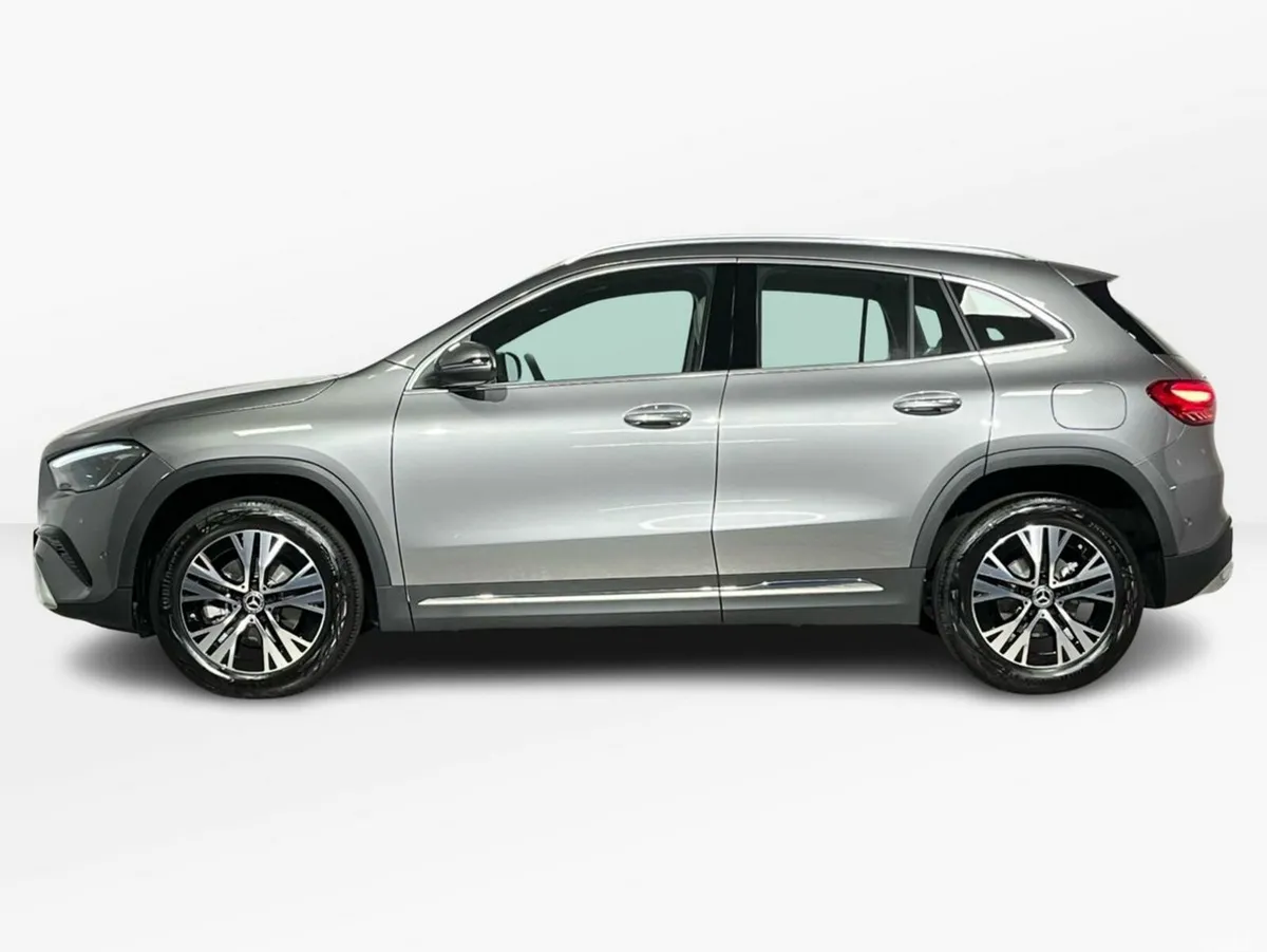 Mercedes-Benz GLA SUV, Diesel, 2026, Grey
